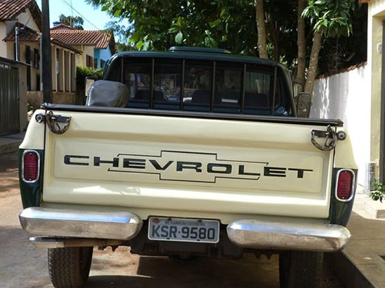 Chevrolet D10